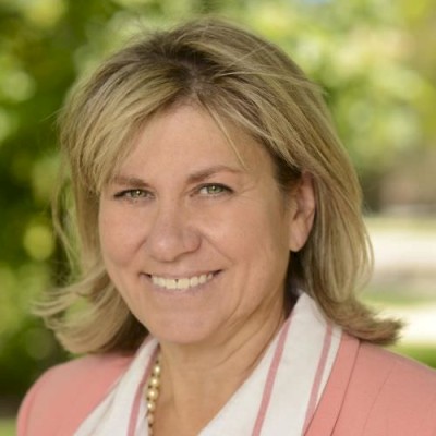 Headshot of Shirli Sensenbrenner