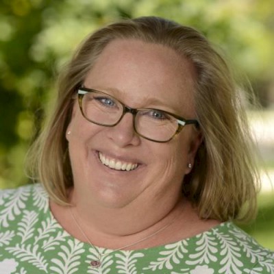 Headshot of Nancy Kern